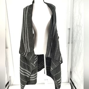 Marcus Adler Cardigan/Vest One Size Grey/Blk
